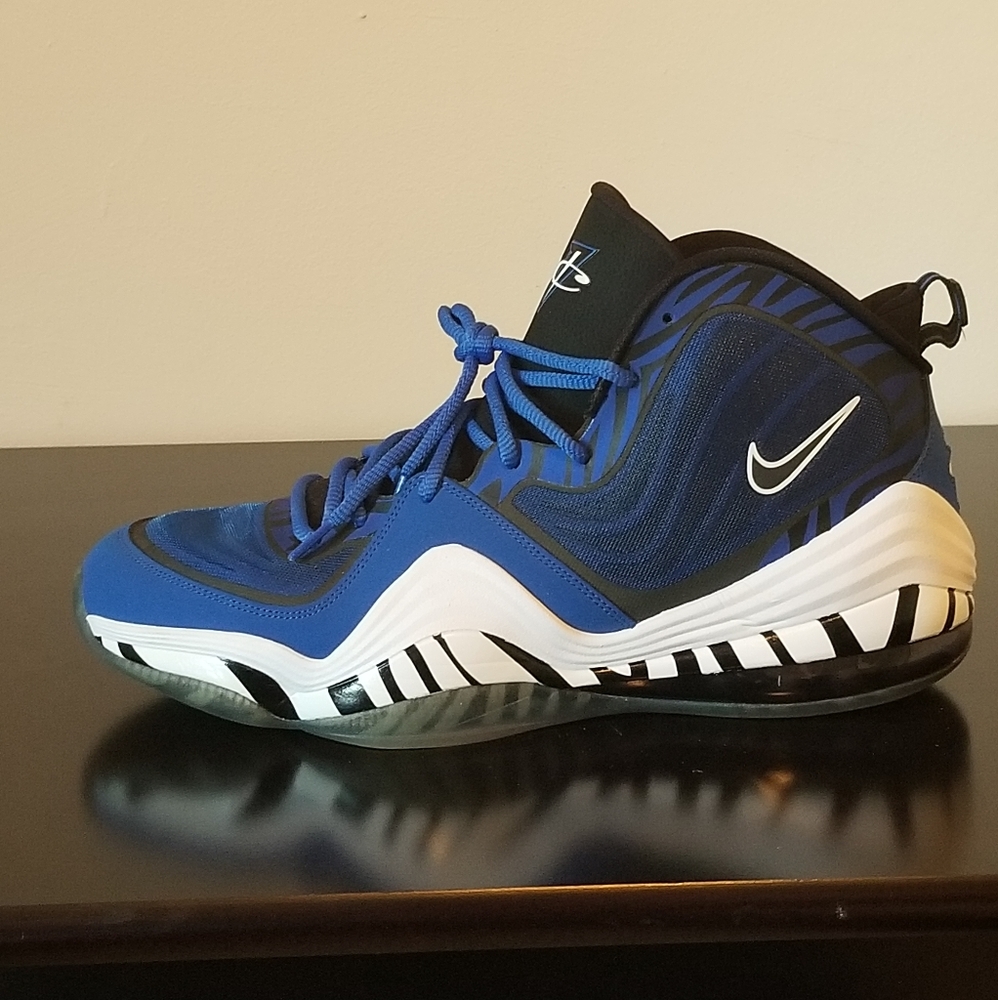 NIKE AIR PENNY V "Memphis Tigers PE"